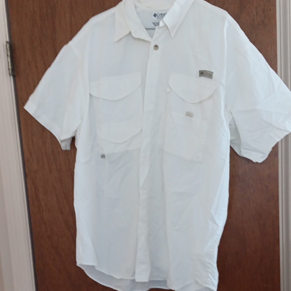 Columbia Men's Casual White Button Down Shirt